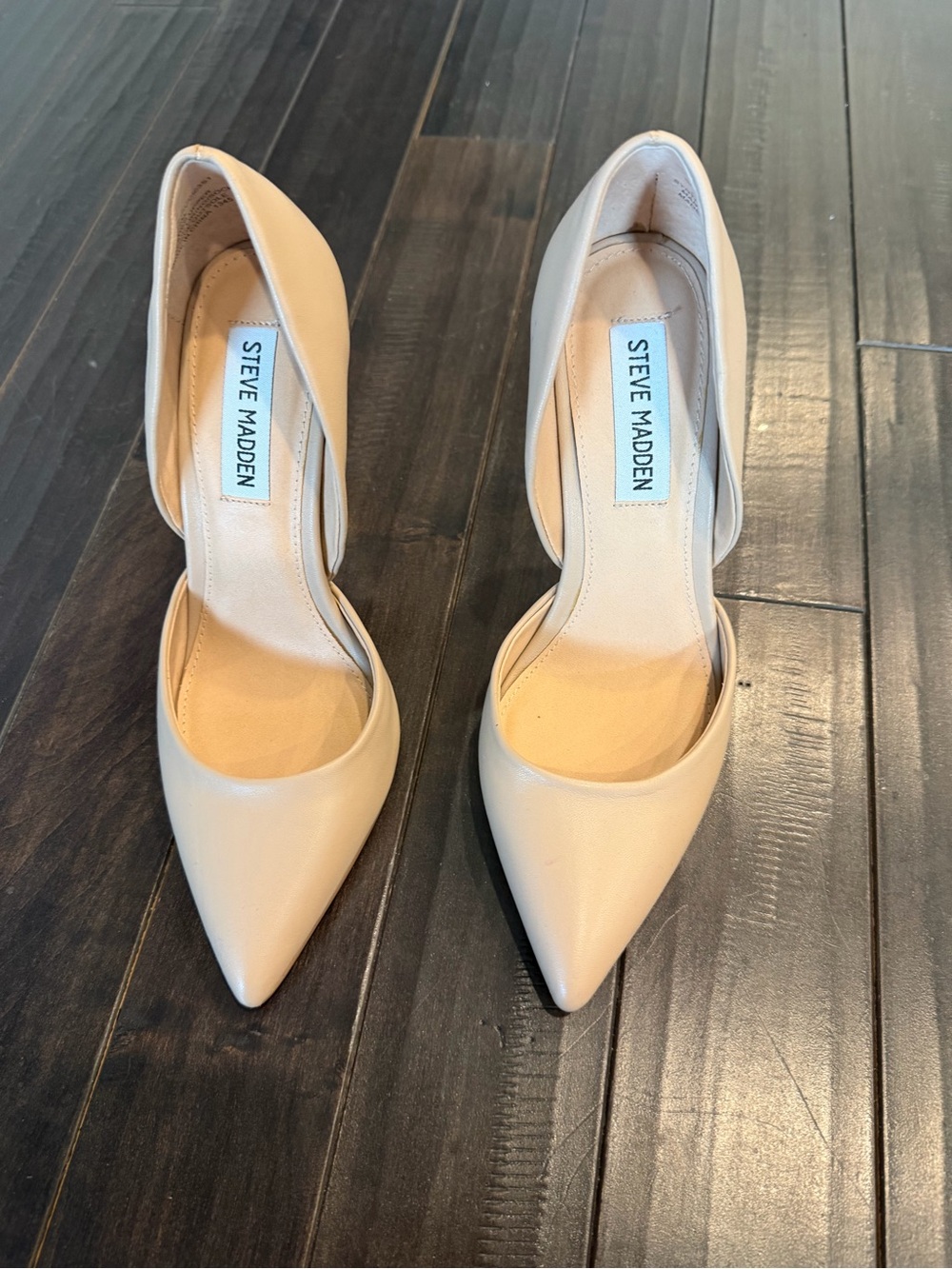 Steve Madden Cream Pointed D'Orsay Heels